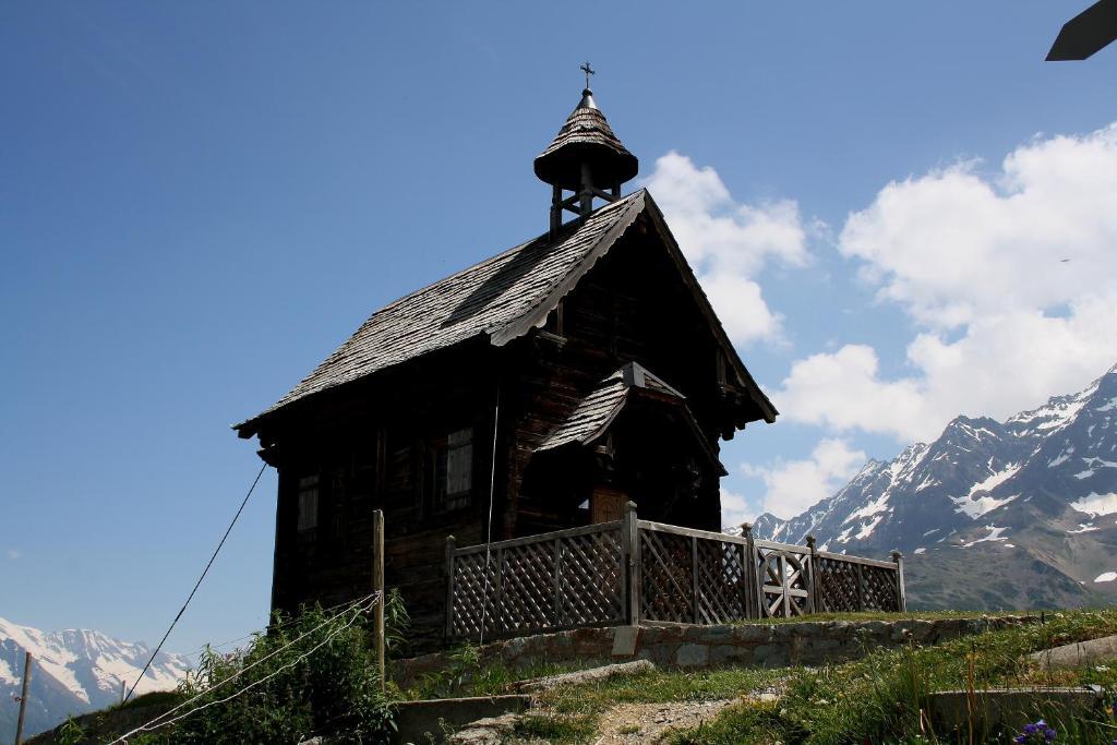 Отель Petersgrat Kippel Экстерьер фото